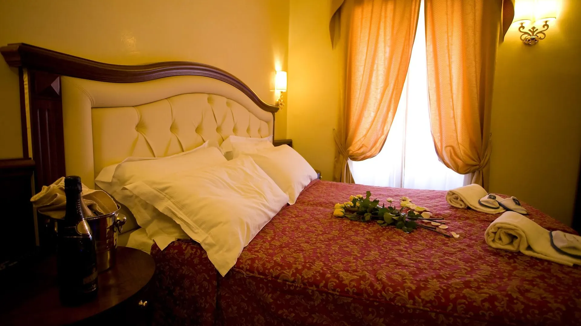 Esedra Inn Roma 2*,  Italia